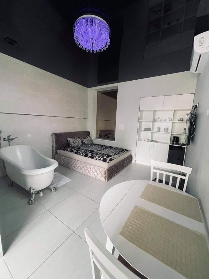 Romeo Vip Apartamentai Panevėžys Dış mekan fotoğraf